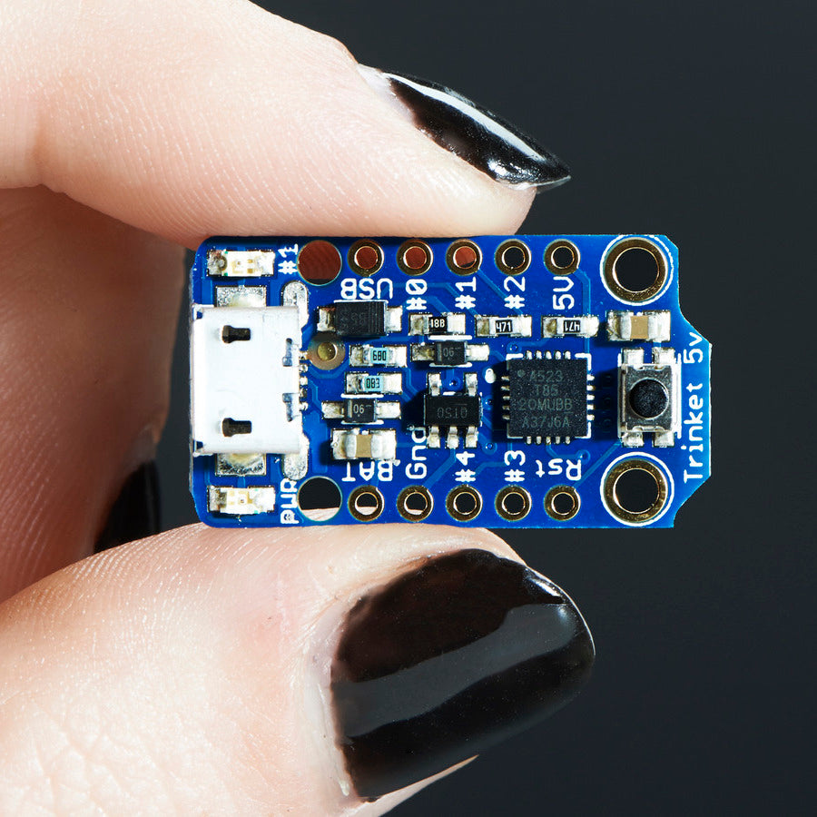 Super Mini Microcontroller Adafruit Trinket, Mini Microcontroller, 5V, MicroUSB | Paradisetronic.com